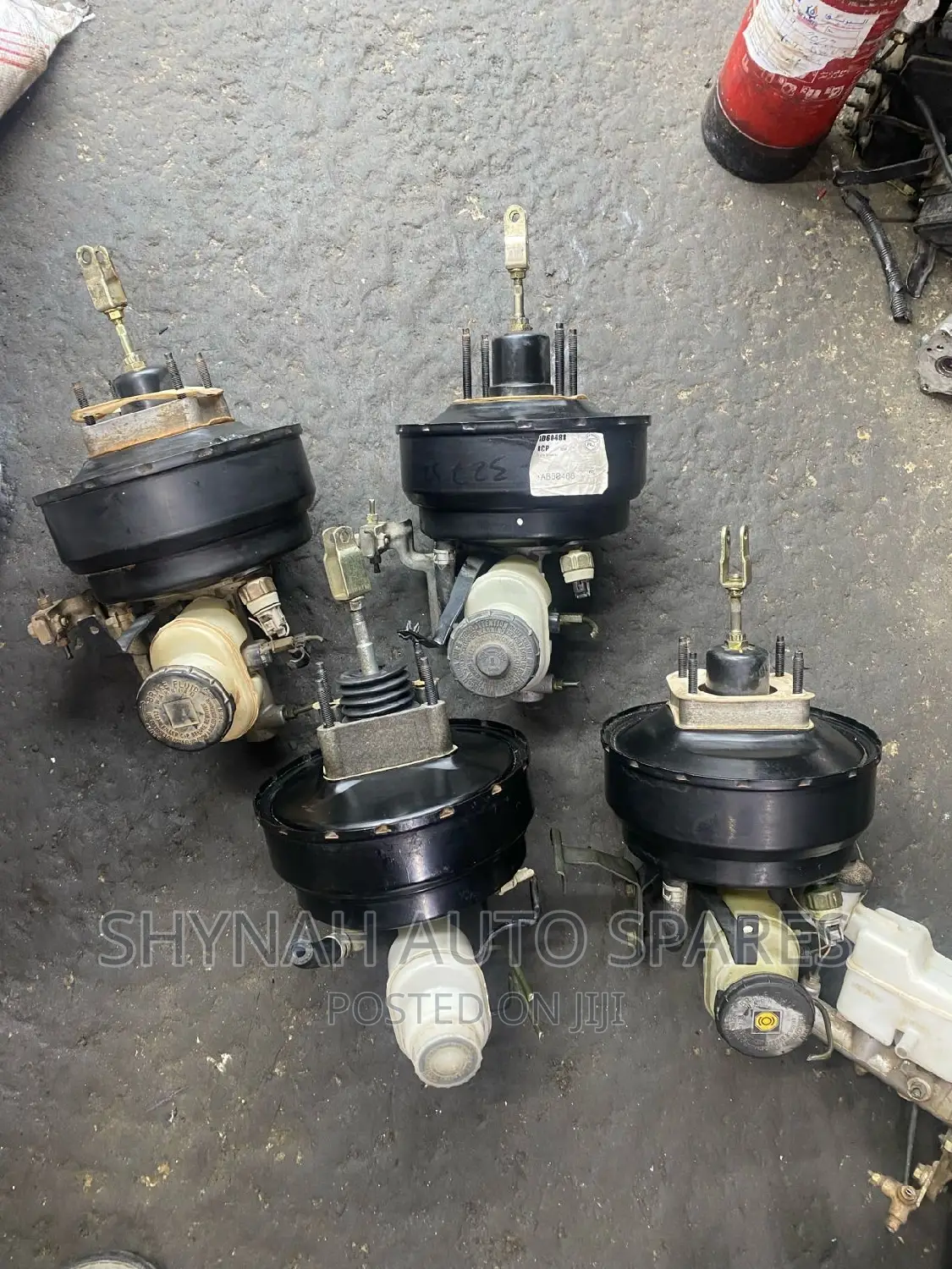 Isuzu Dmax Old Model Brake Booster and Master Cylinder