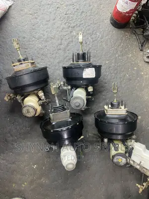 Isuzu Dmax Old Model Brake Booster and Master Cylinder