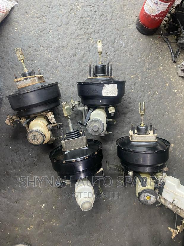 Isuzu Dmax Old Model Brake Booster and Master Cylinder