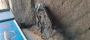 Toyota Vanguard Headlights