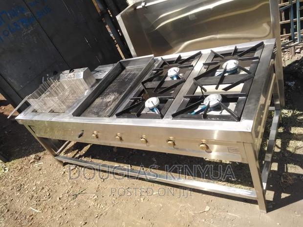 4burners Commercial Combined Cooking Unit.