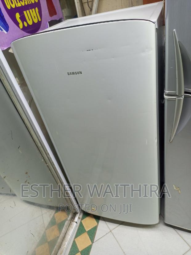Samsung Fridge 200l - thumbnail 6
