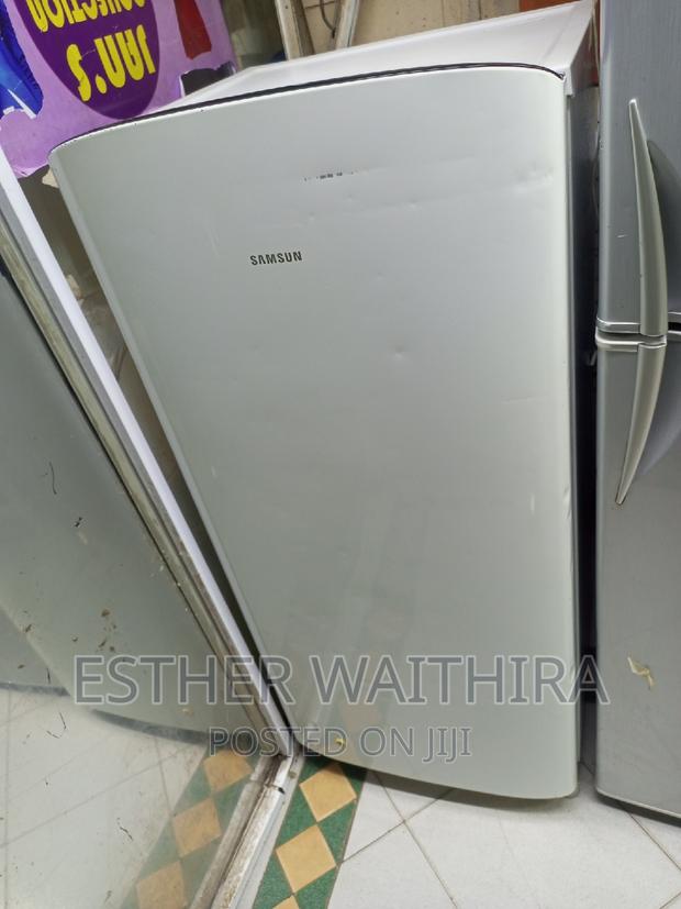 Samsung Fridge 200l - thumbnail 7