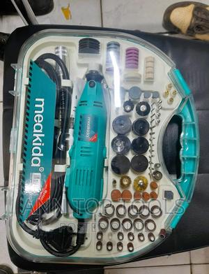 Meakida Engraving Machine - main view