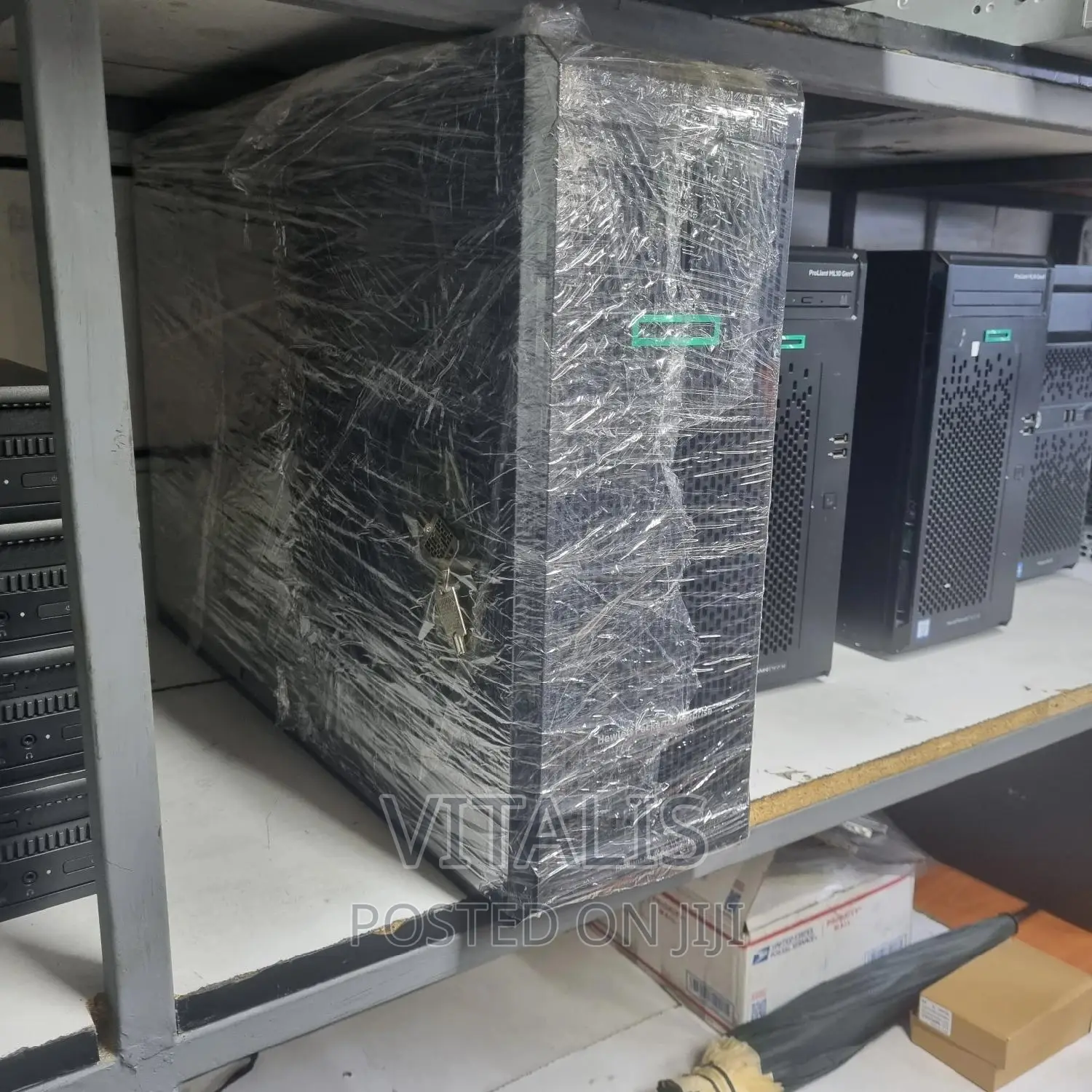 Server HP ProLiant ML 32GB Intel Xeon SSD 3T