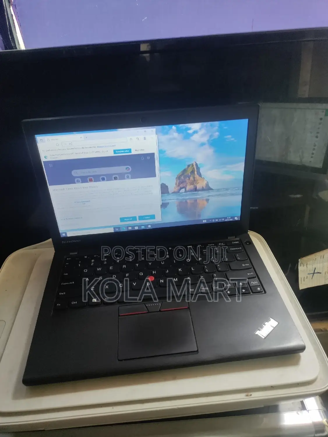Laptop Lenovo ThinkPad X260 8GB Intel Core I5 HDD+SSD 500GB