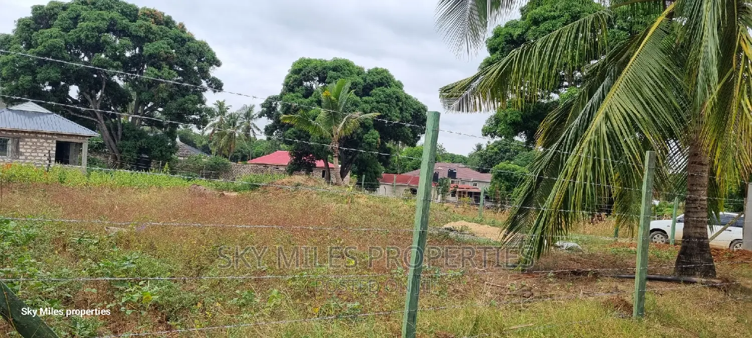 Mtwapa Retreat, Quarter Plot For Sale.