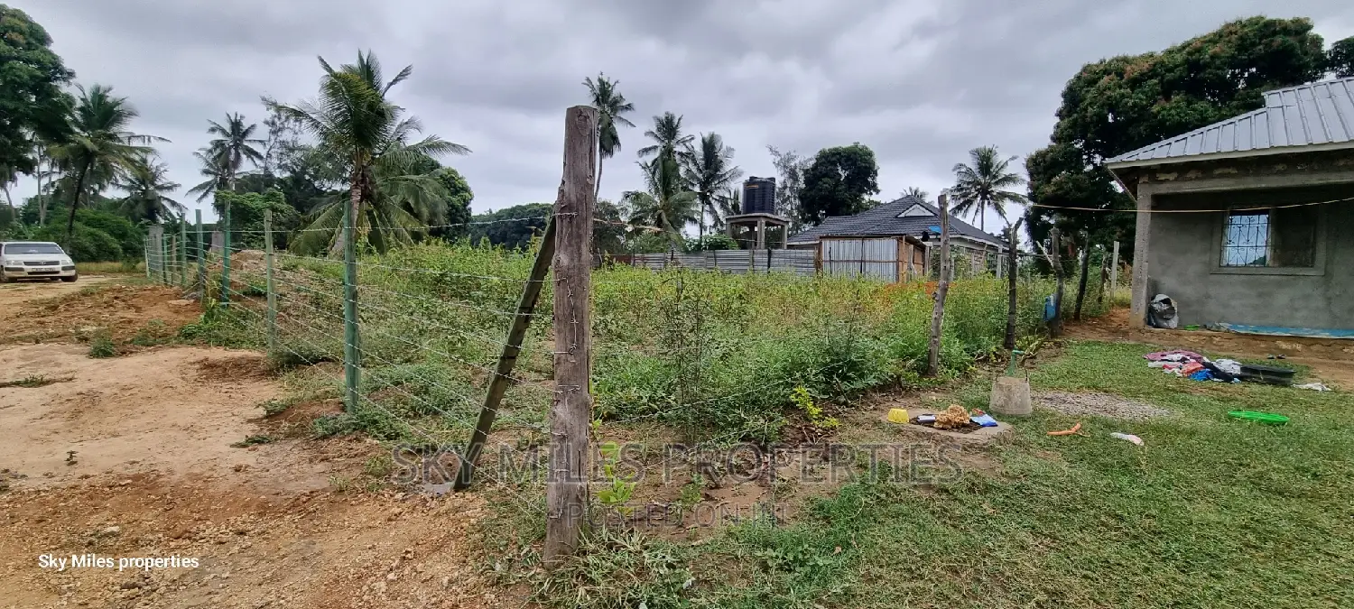 Mtwapa Retreat, Quarter Plot For Sale.