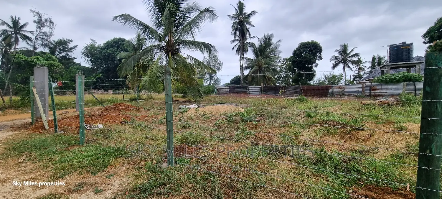 Mtwapa Retreat, Quarter Plot For Sale.