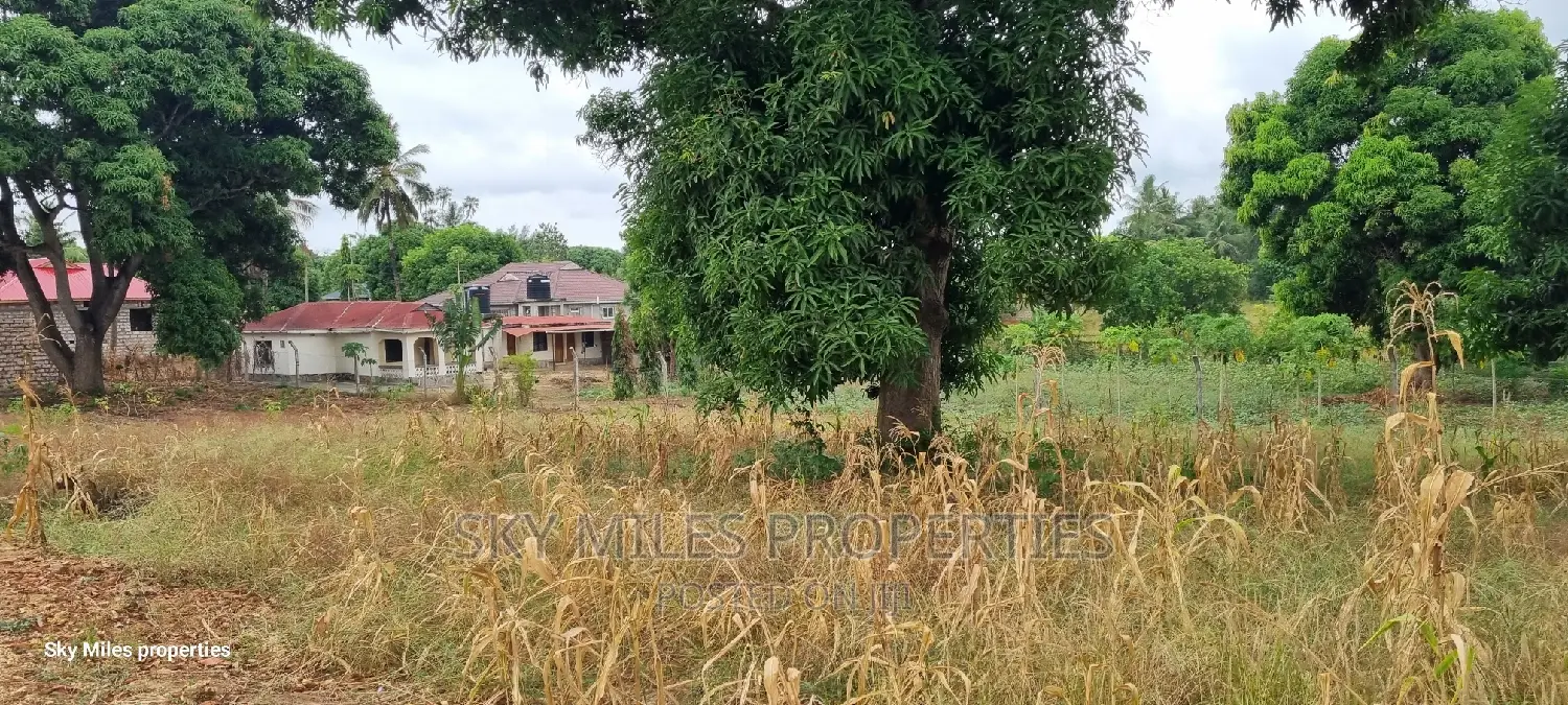Mtwapa Retreat, Quarter Plot For Sale.
