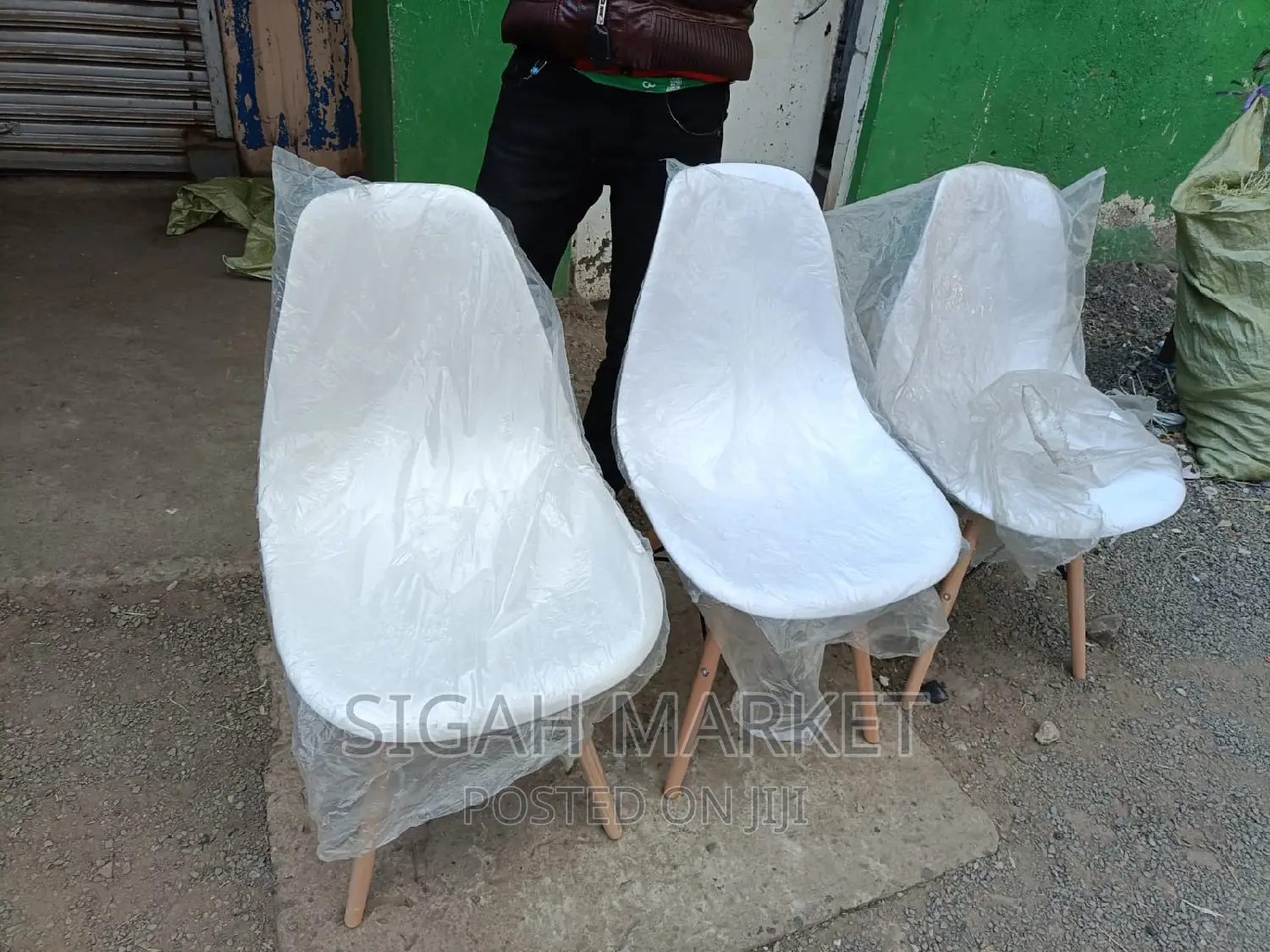 Eames Chair Eames Chair Eames Chair Eames Chair Eames Chair