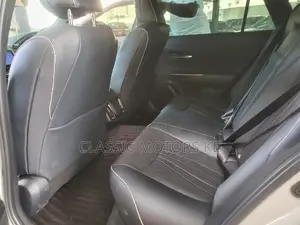 Toyota Crown 2019 White