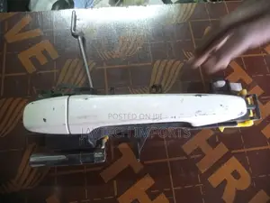 Premio 260 Door Handle