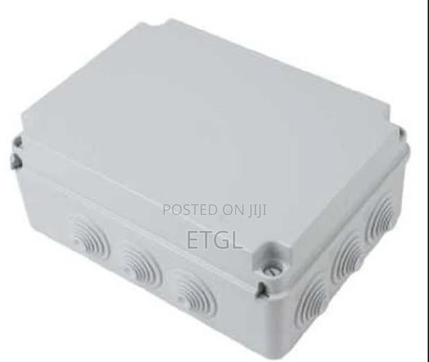 255X200X80 Adapter Box