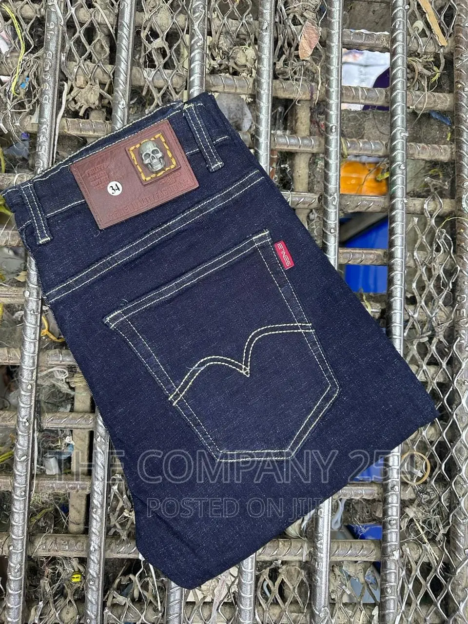 Plain Wash Slimfit Straight Men's Denim Jeans
Size 30 to 40