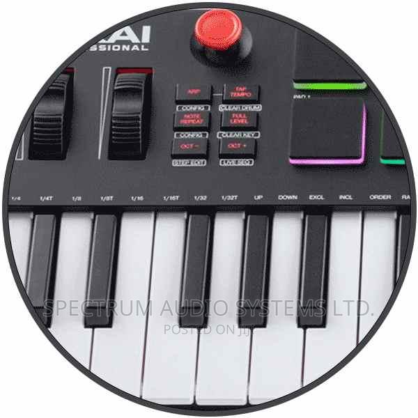 Akai Miniplus 32 Keys - thumbnail 3