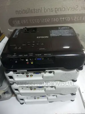 Today's Hot  Deals EPSON Exuk Projectors