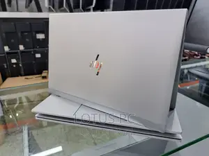 Laptop HP EliteBook 830 G7 16GB Intel Core I5 SSD 512GB