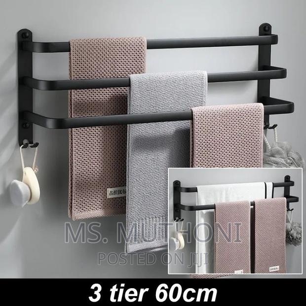 60 Cm Stylist Towel Racks - main view