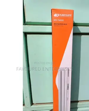 Kamisafe KM-7605 Rechargeable LED Emergency Lamp