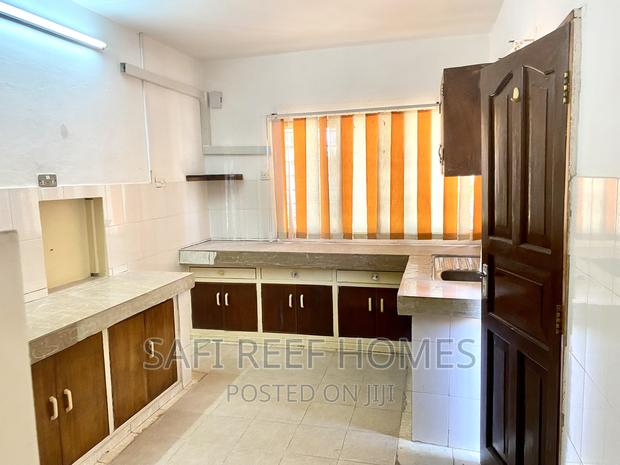 3bdrm Maisonette in Nyali for rent - thumbnail 14