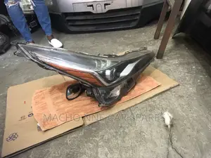 Toyota Prius 2020 Headlight