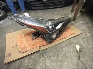 Toyota Prius 2020 Headlight