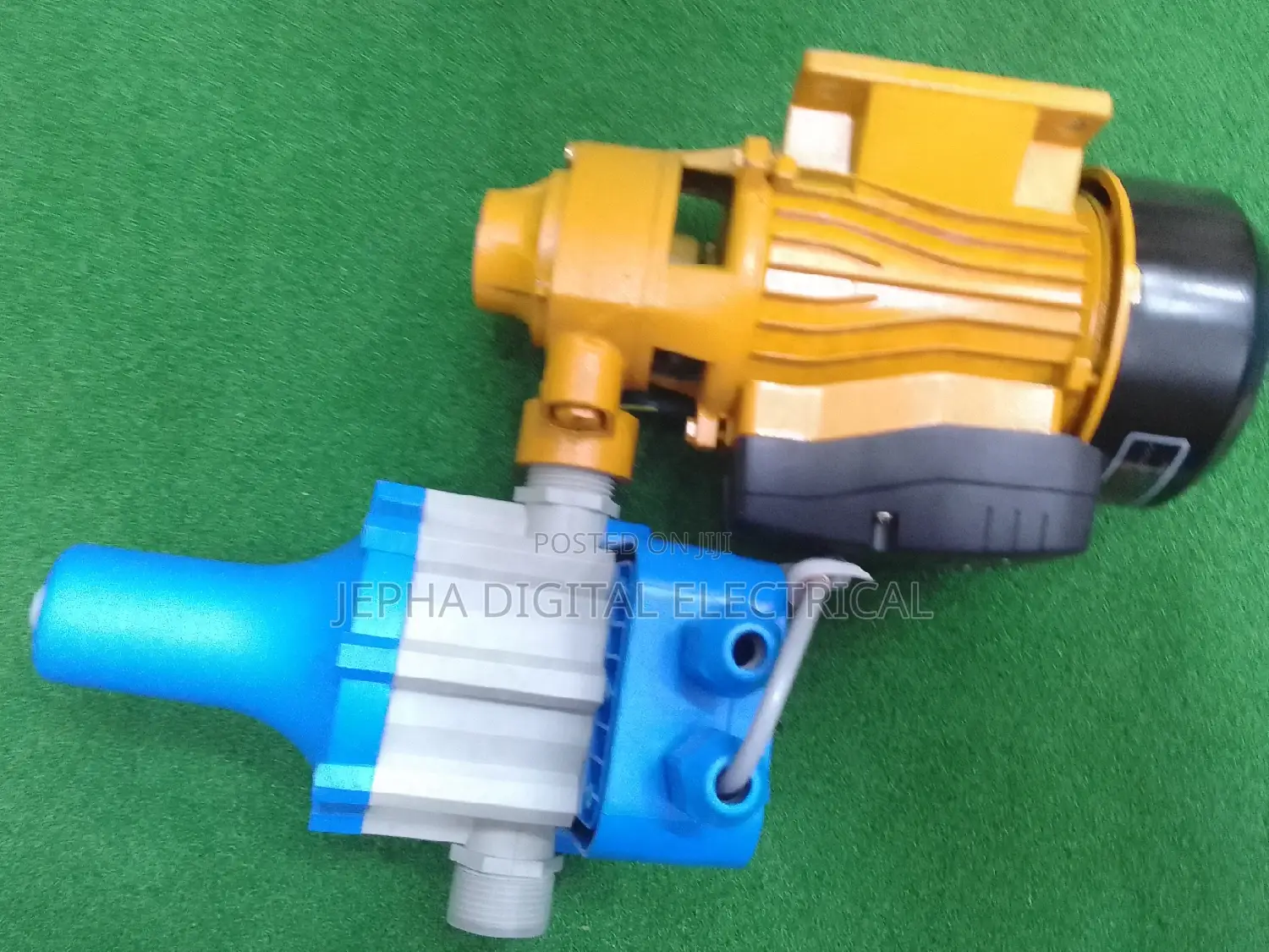 0.5hp Dera Water Pump+ Pump Controller