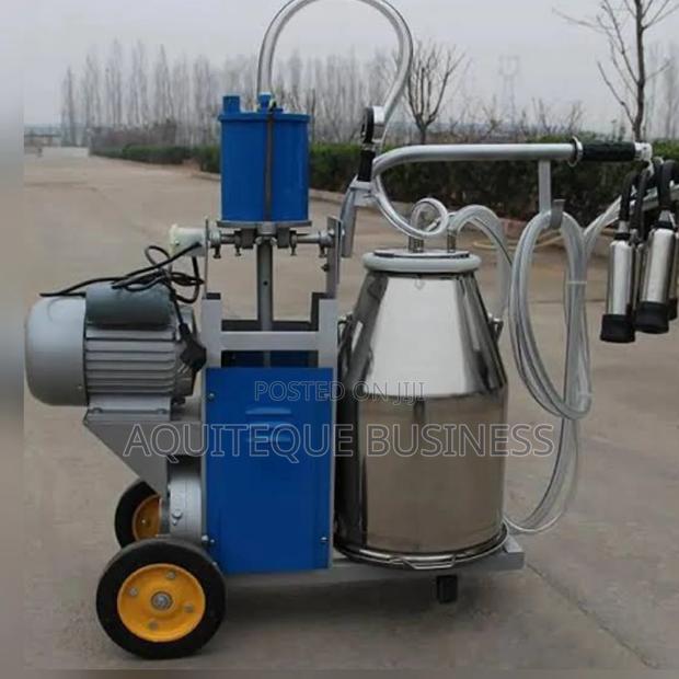Cow Milking Machine - main view
