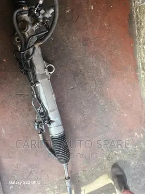 Toyota Landcruise V8 Steering Rack