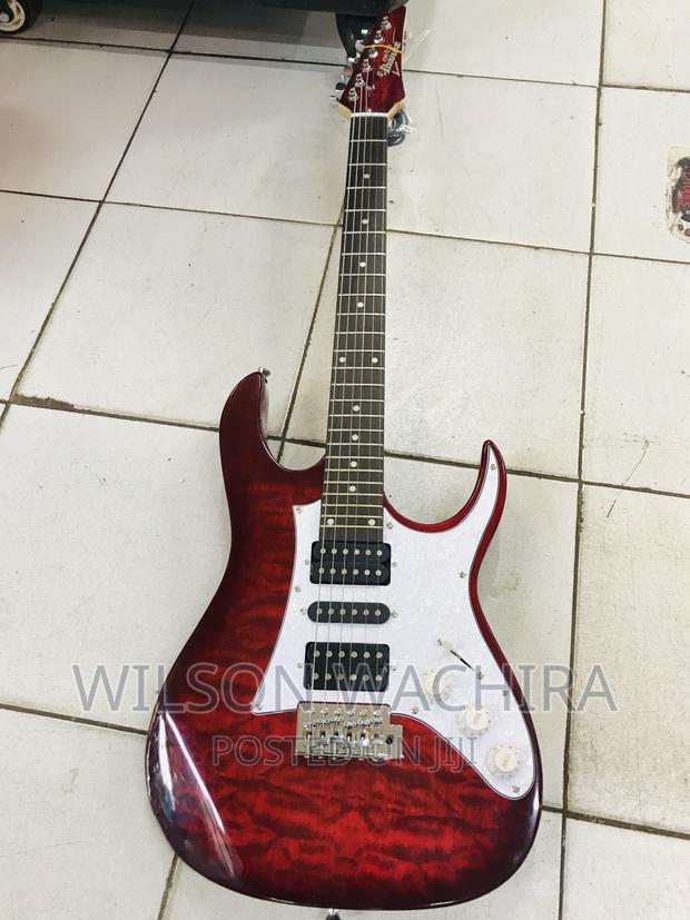 Ibanez Solo Guitar - main view