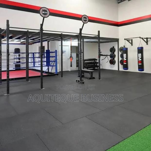 Gym Rubber Tiles. Black 20mm - main view