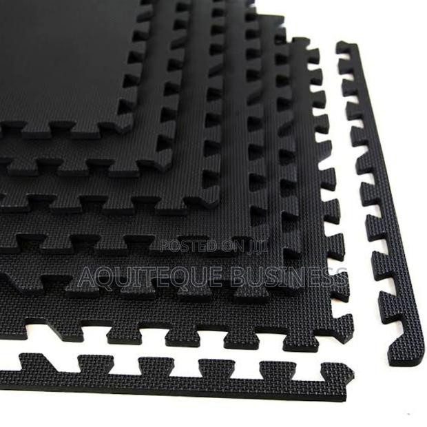 Interlocking Gym Rubber Tiles - main view
