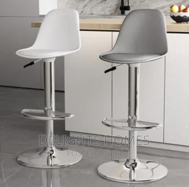 Bar Stool High Chair - main view