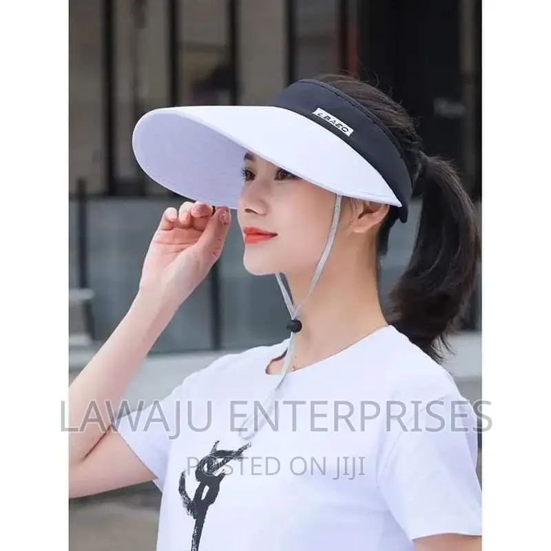 White-Black Sun Hat