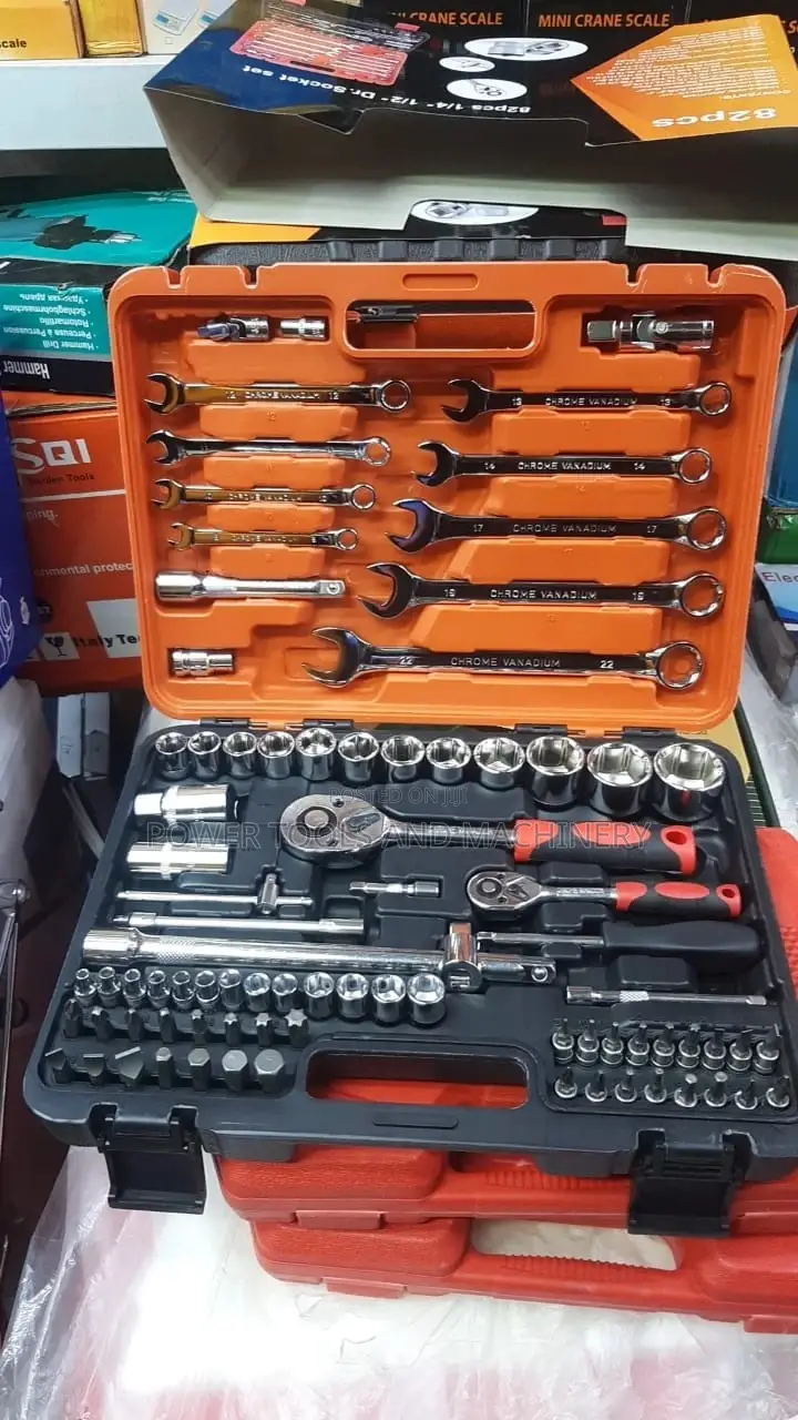 82pcs 1/2 1/4 Sochet Wrench