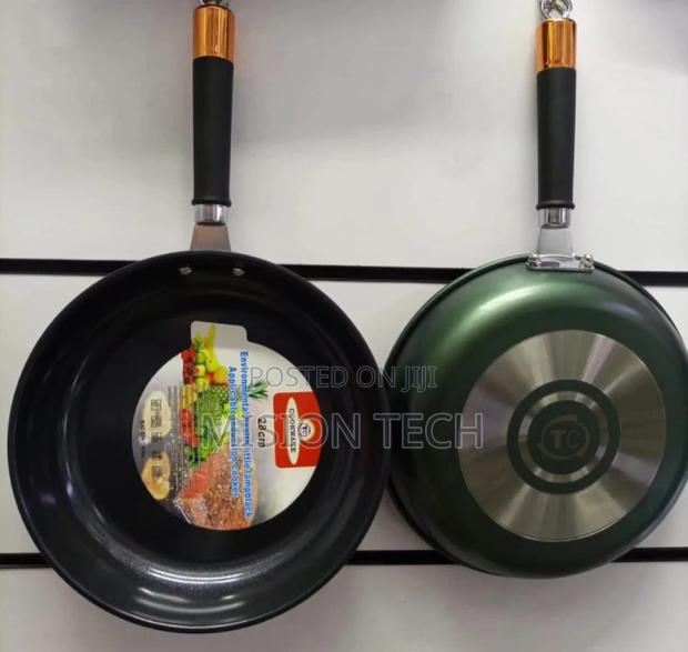 Affordable Heavy Duty Frying Pan - main view