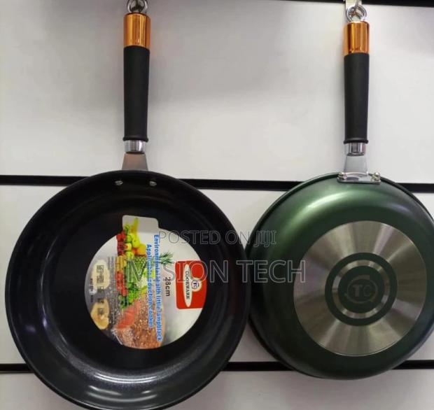Heavy Duty 28 Cm Granite Frying Pan