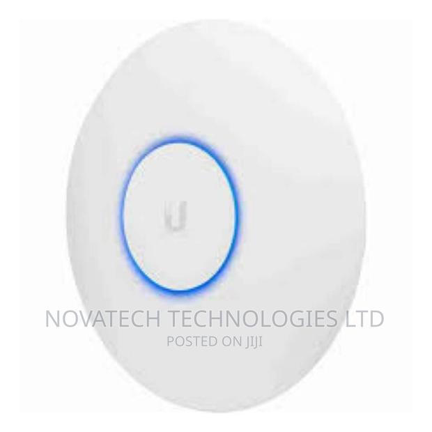 Ubiquiti Unifi Indoor Outdoor Access Point (UAP-AC-PRO)