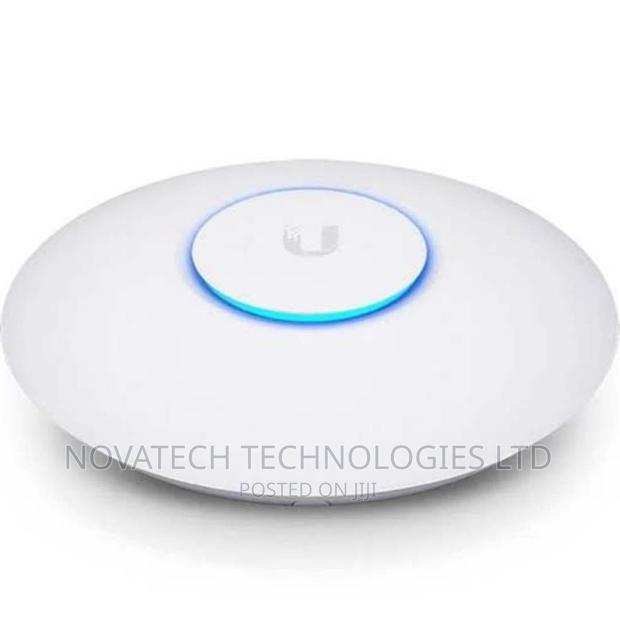 Ubiquiti Unifi Nanohd Access Point – 4×4 MU-MIMO 802.11ac
