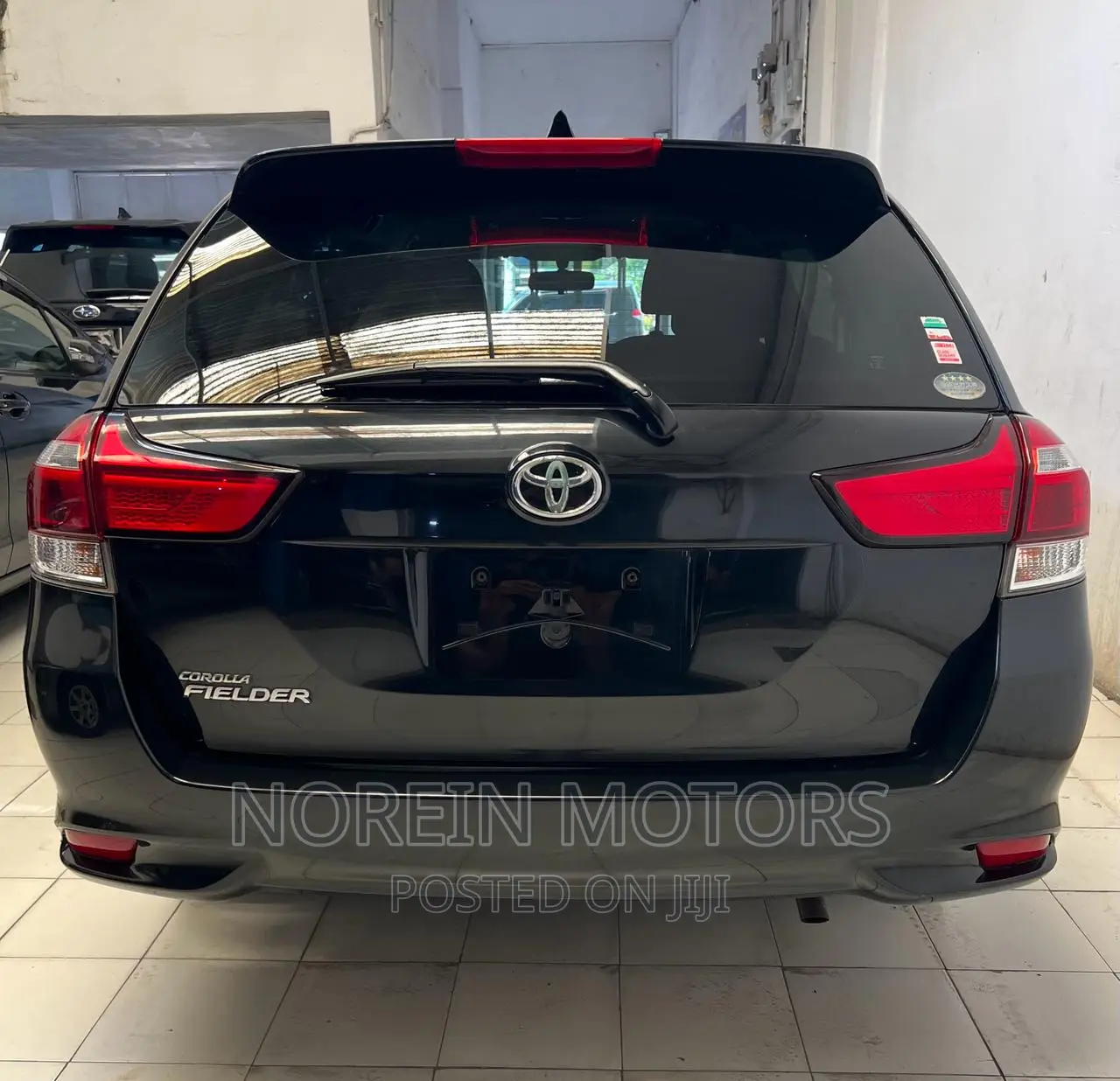 Toyota Corolla Fielder 2017 Gray