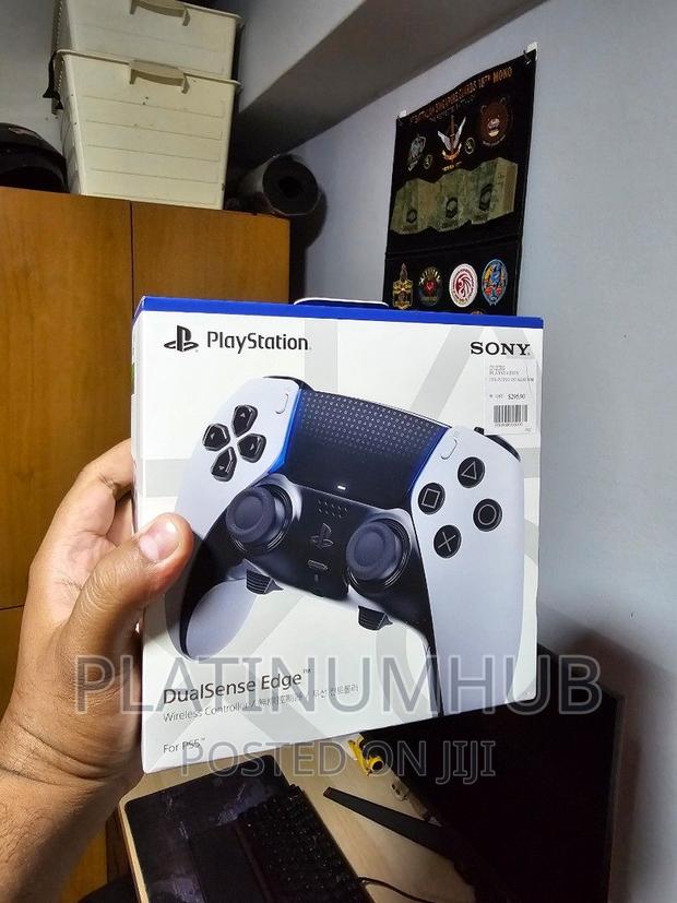 Dualsense Edge H8 - main view