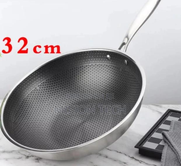 Brand New Stainless Steel Honey Comb Pan