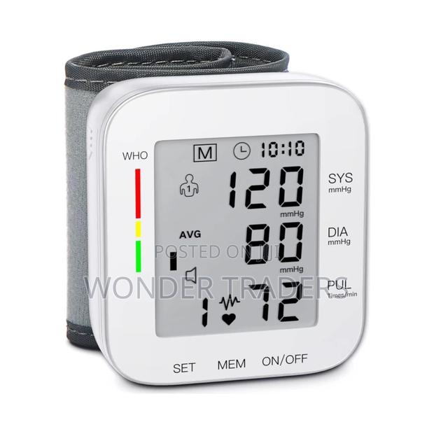 Wrist Digital Blood Pressure Machine - thumbnail 3