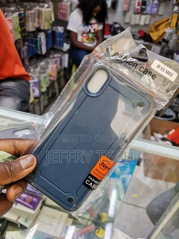 Shockproof Armor Defender Phone Case for iPhone XS Max (6.5