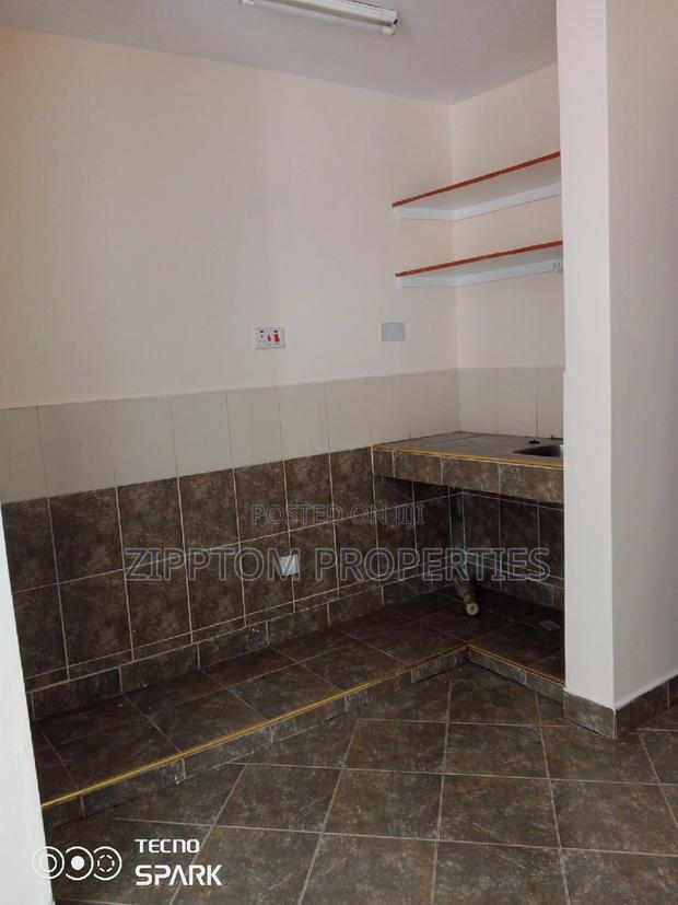 1bdrm Bedsitter in South C for rent - thumbnail 3