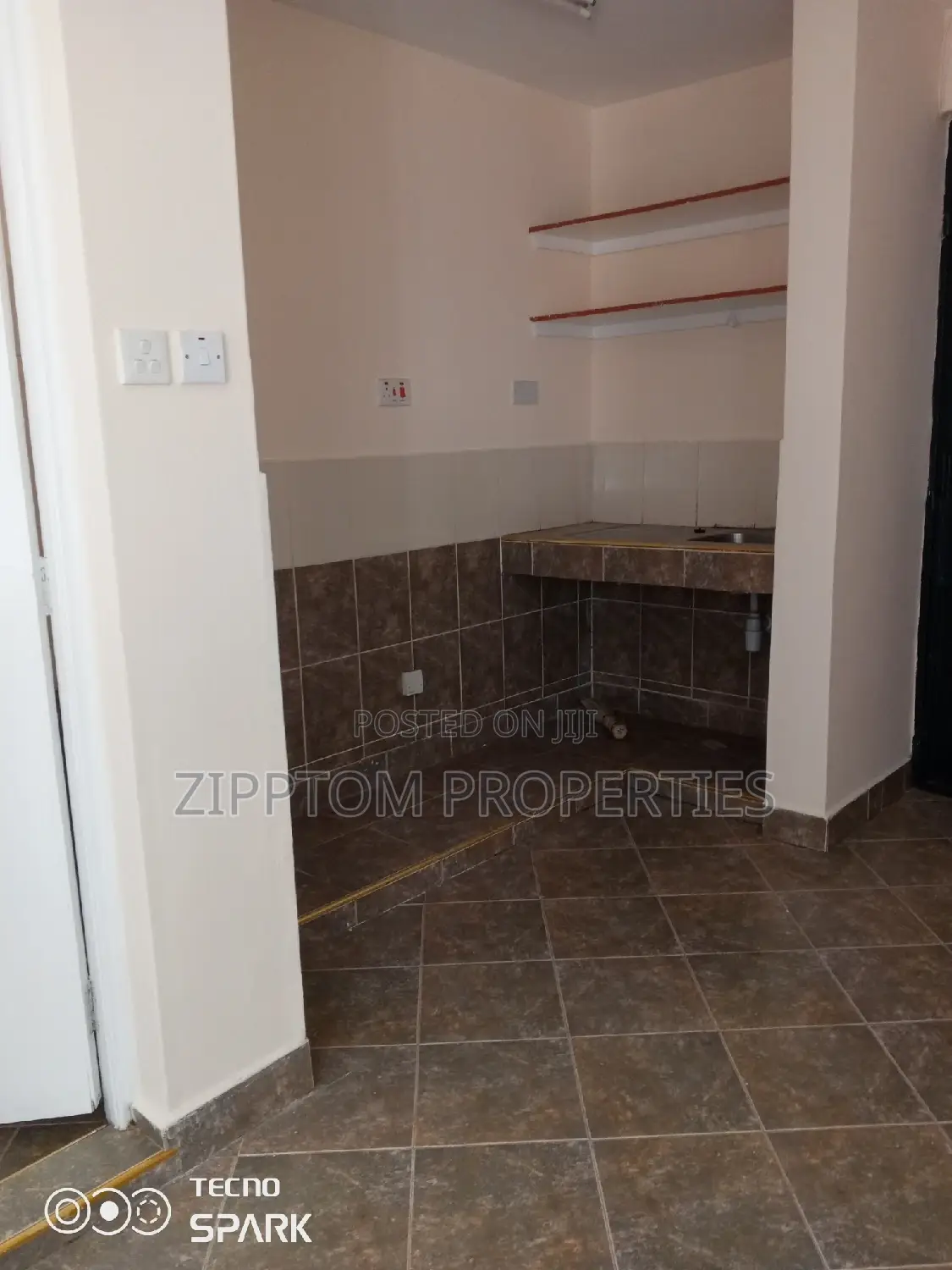 1bdrm Bedsitter in South C for rent