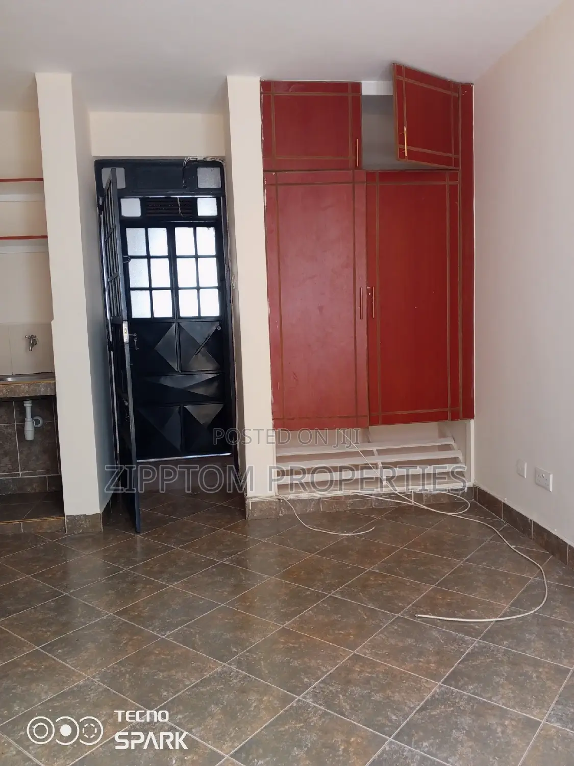 1bdrm Bedsitter in South C for rent