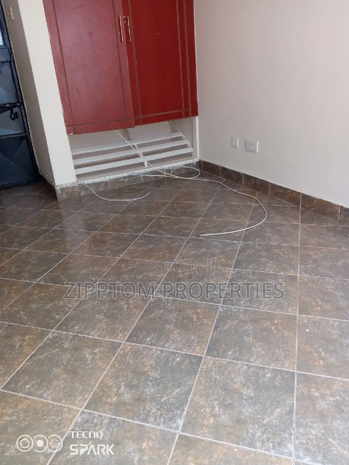 1bdrm Bedsitter in South C for rent