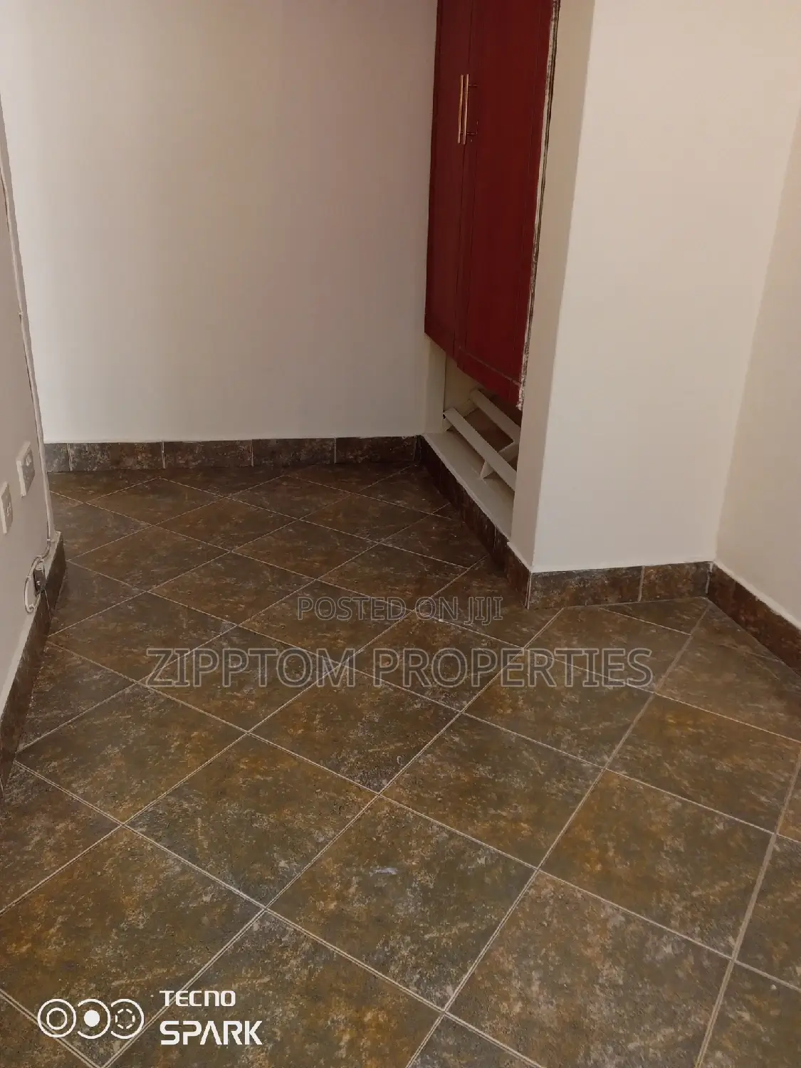1bdrm Bedsitter in South C for rent